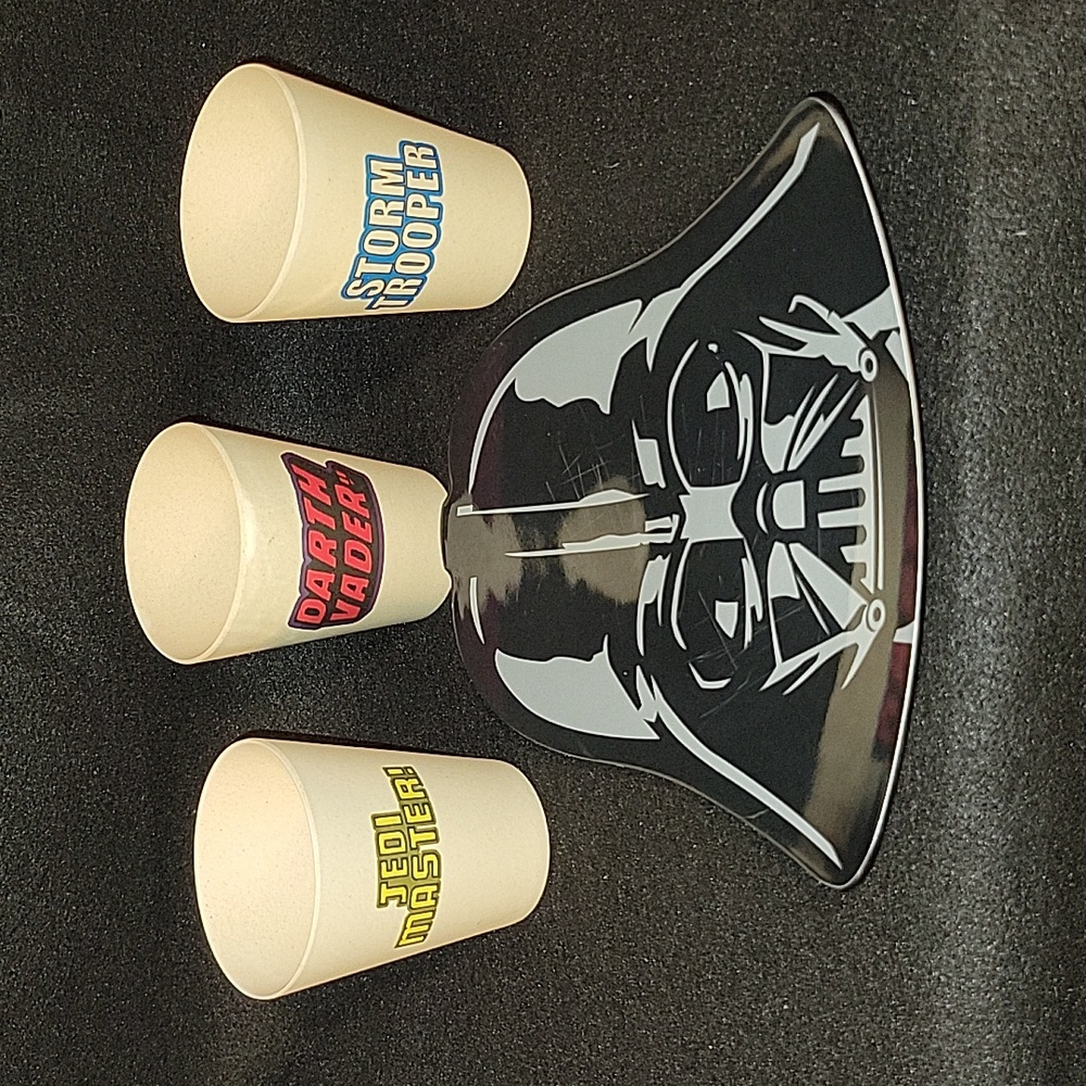 Star Wars: Plate and Cups